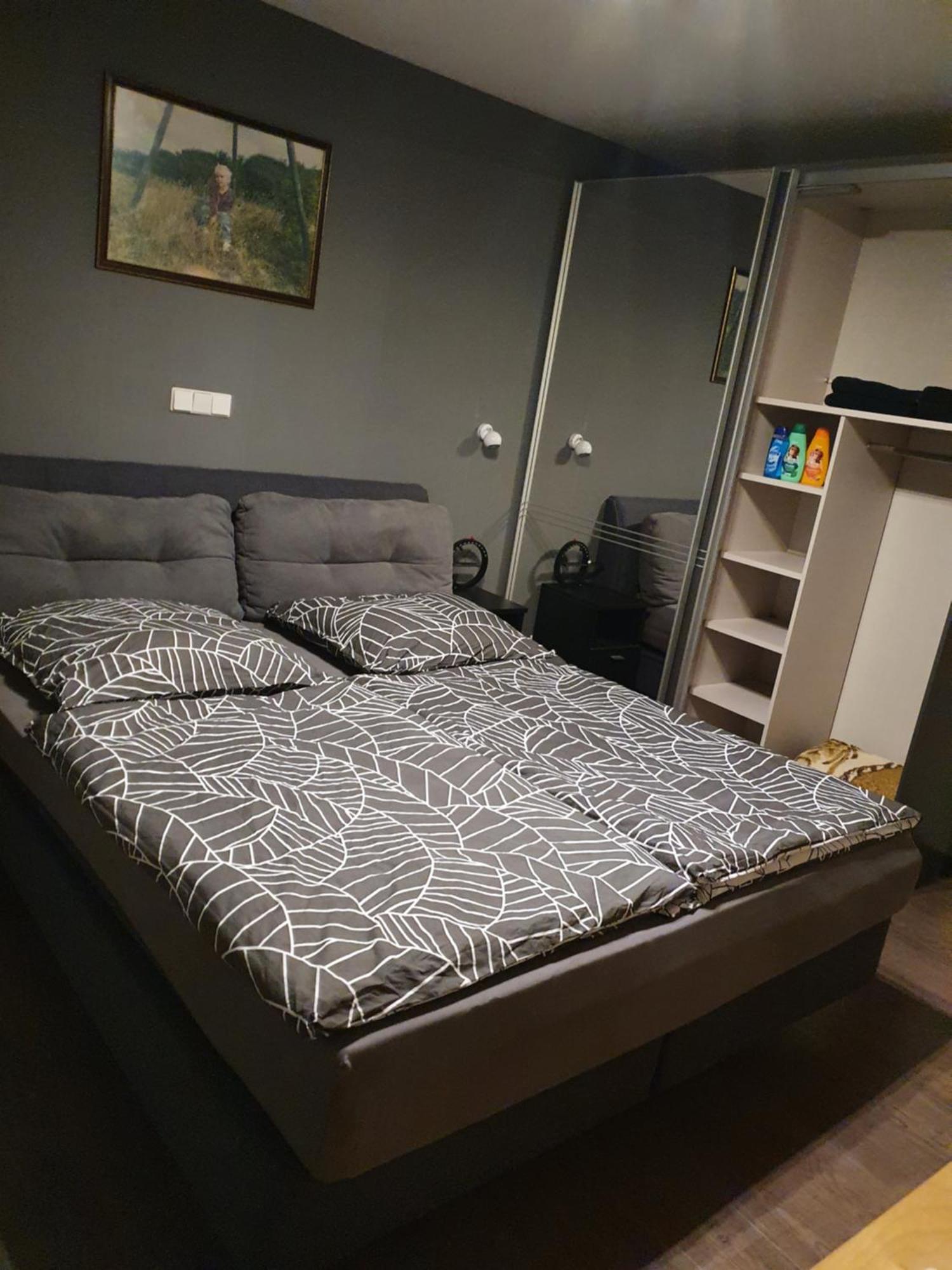 Schlafzimmer, Ruhige Lage In Meppen --- Check-In Mit Schluesselkasten ภายนอก รูปภาพ